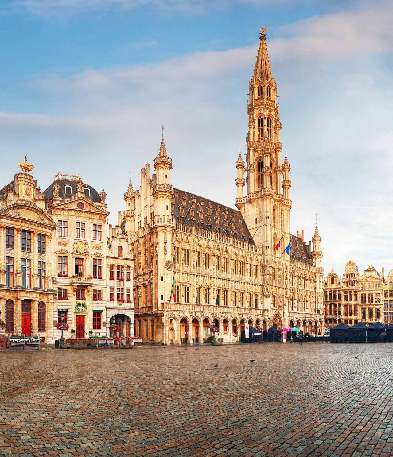 Fique num Hotel em Bruxelas, na Bélgica, perto do centro da cidade e visite a praça central Grand-Place