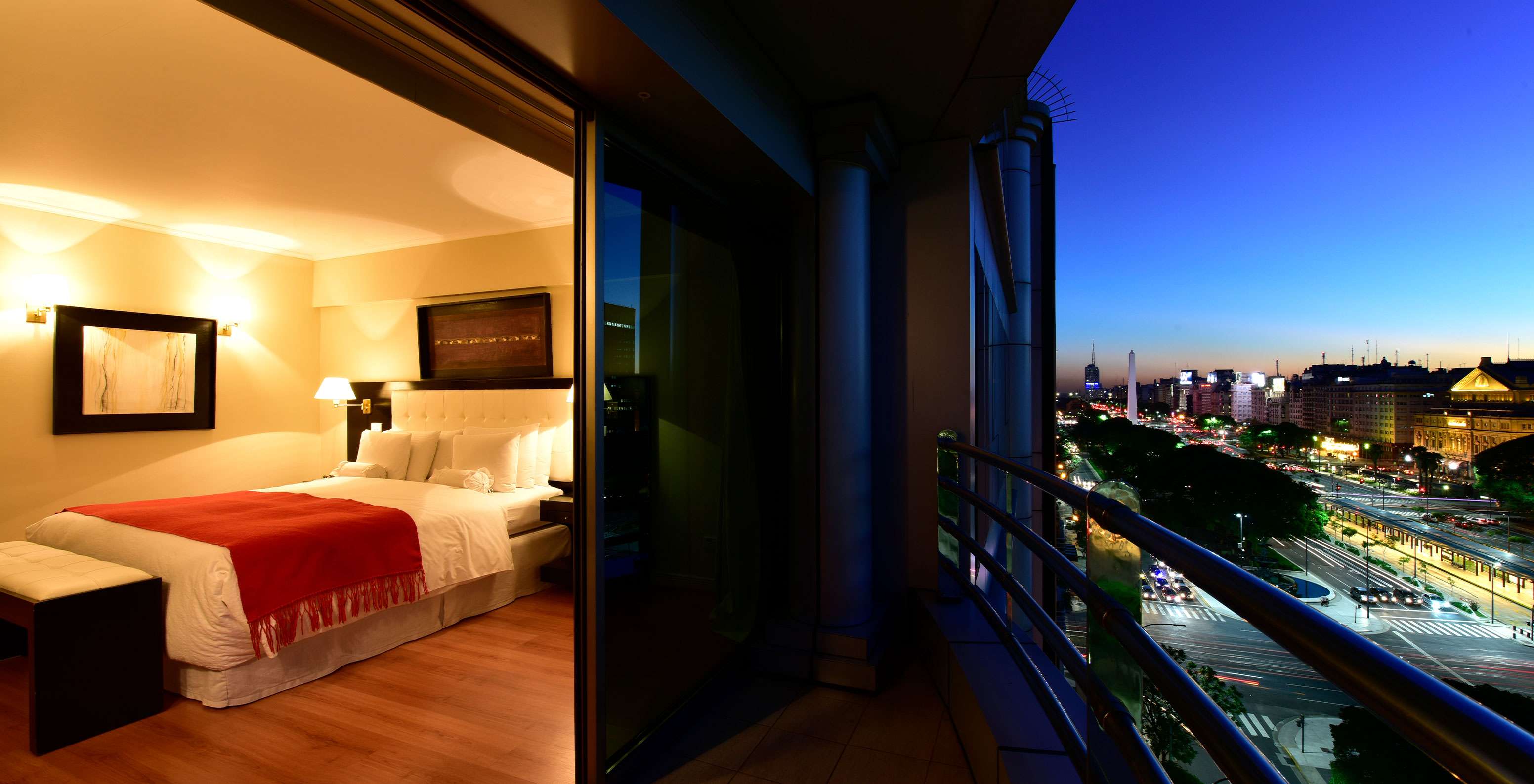 The Suite at Pestana Buenos Aires has a balcony with a panoramic view of downtown Buenos Aires