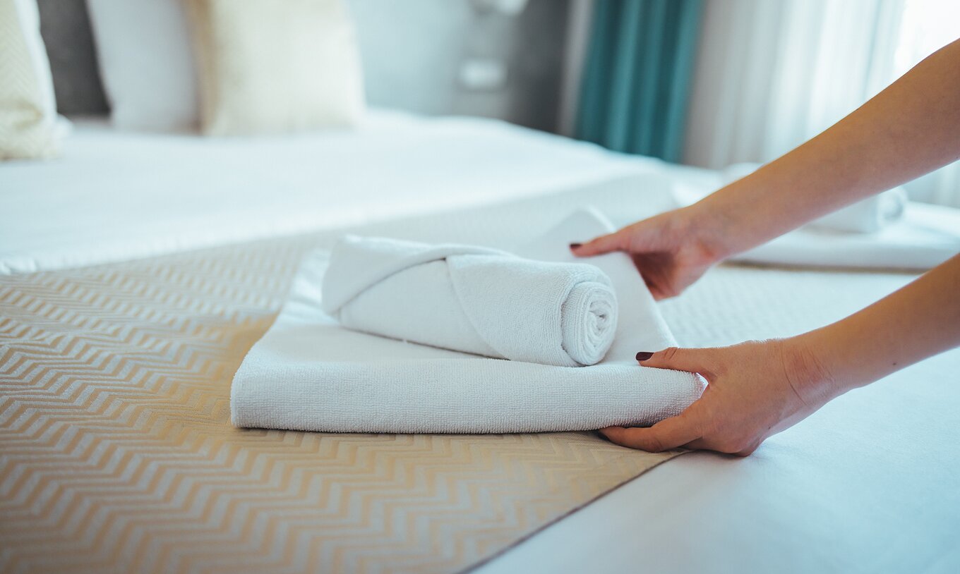 The T1 Apartment at Pestana Madeira Beach Club has a double bed with face and body towels