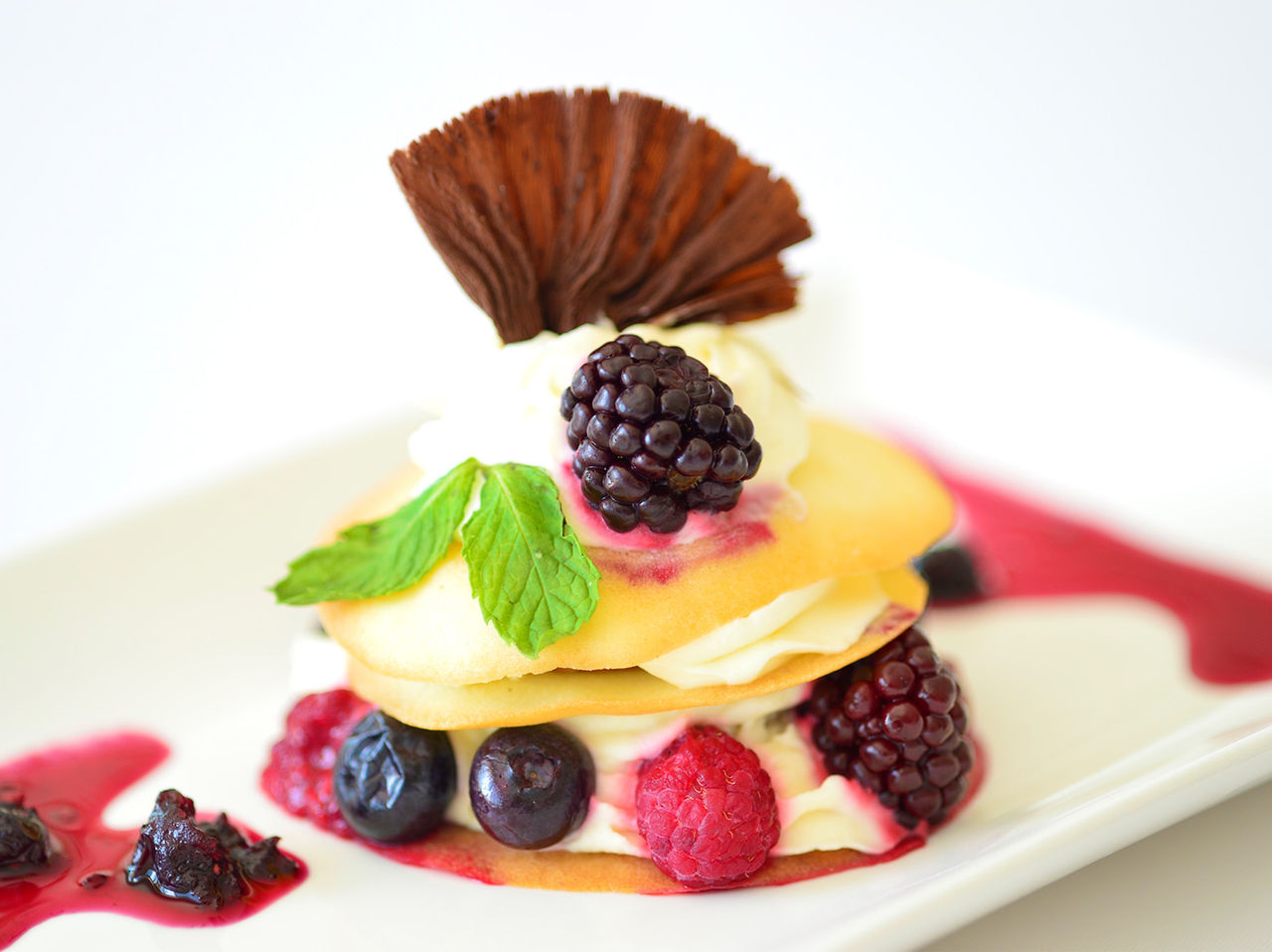 Pestana Casablanca restaurant in Morocco offers delicious desserts in a relaxed, modern setting